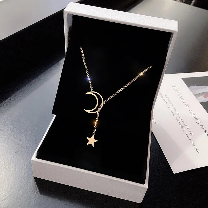 New Simple Moon Star Pendant Choker Necklace Simple Gold Color Alloy