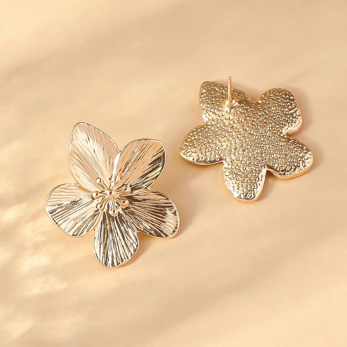 2PC Women's Fashion Trendy Stainless Steel Flower Earrings Outdoor